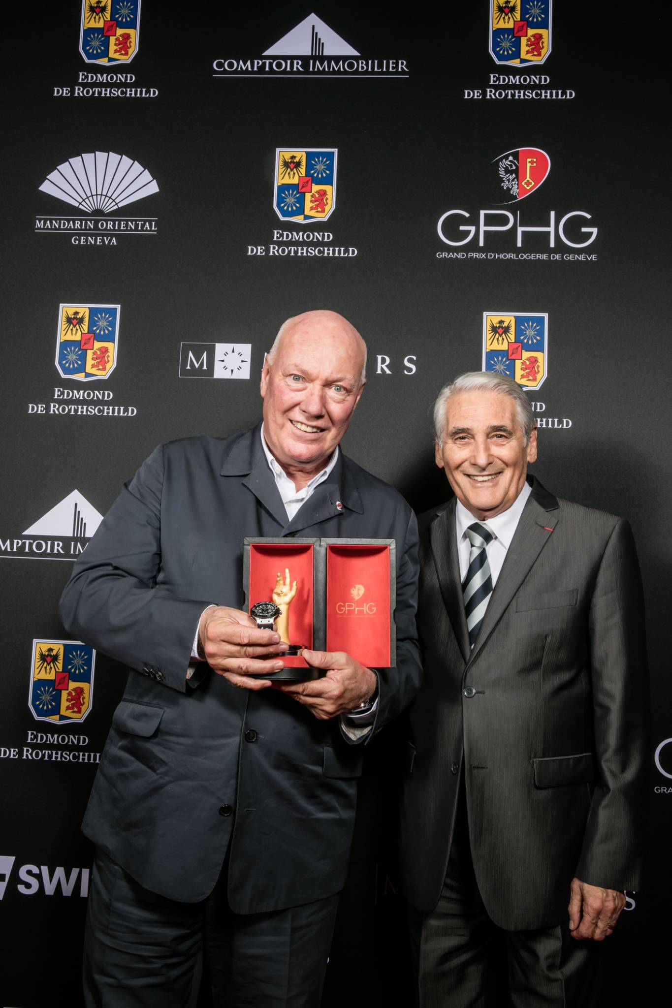 Jean-Claude Biver (President of the Watch Division of the LVMH Group and Chairman of Hublot, winner of the Ladies’ Watch Prize 2015) and Carlo Lamprecht (President of the Foundation of the GPHG)